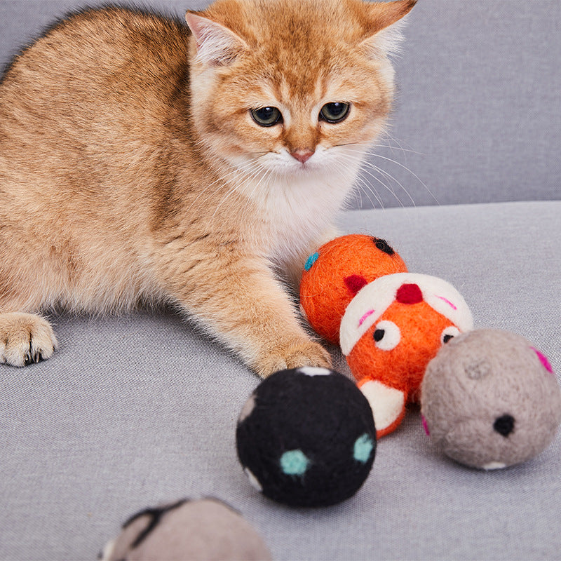 Colorful Felt Ball Pet Toy With Bell Interactive Chew Toy