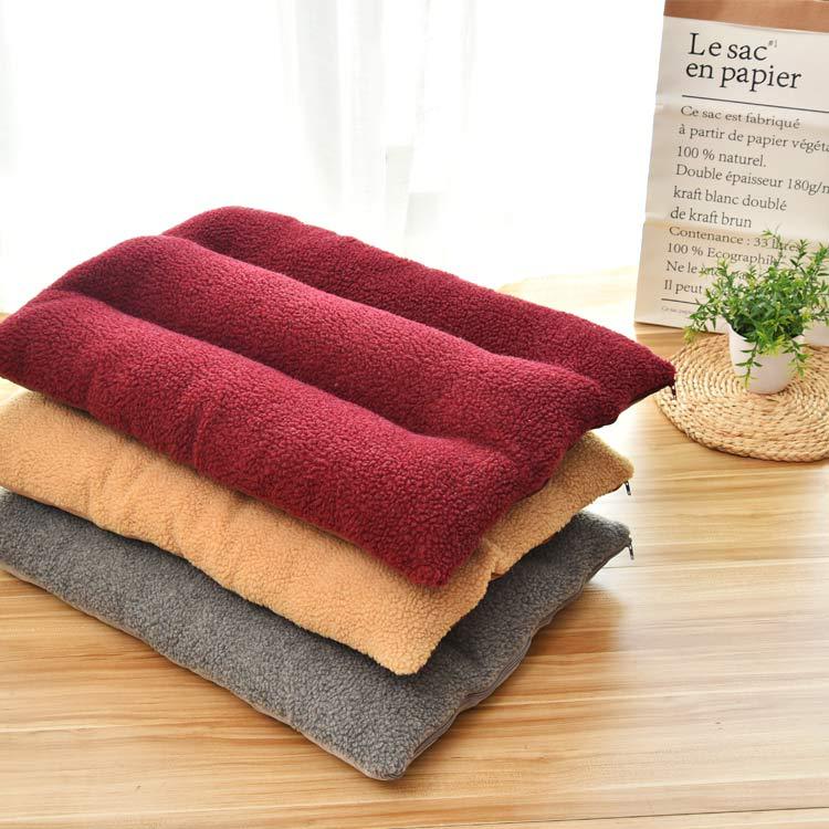 Warm Thick Large Pet Bed Soft Comfortable Sleeping Mat
