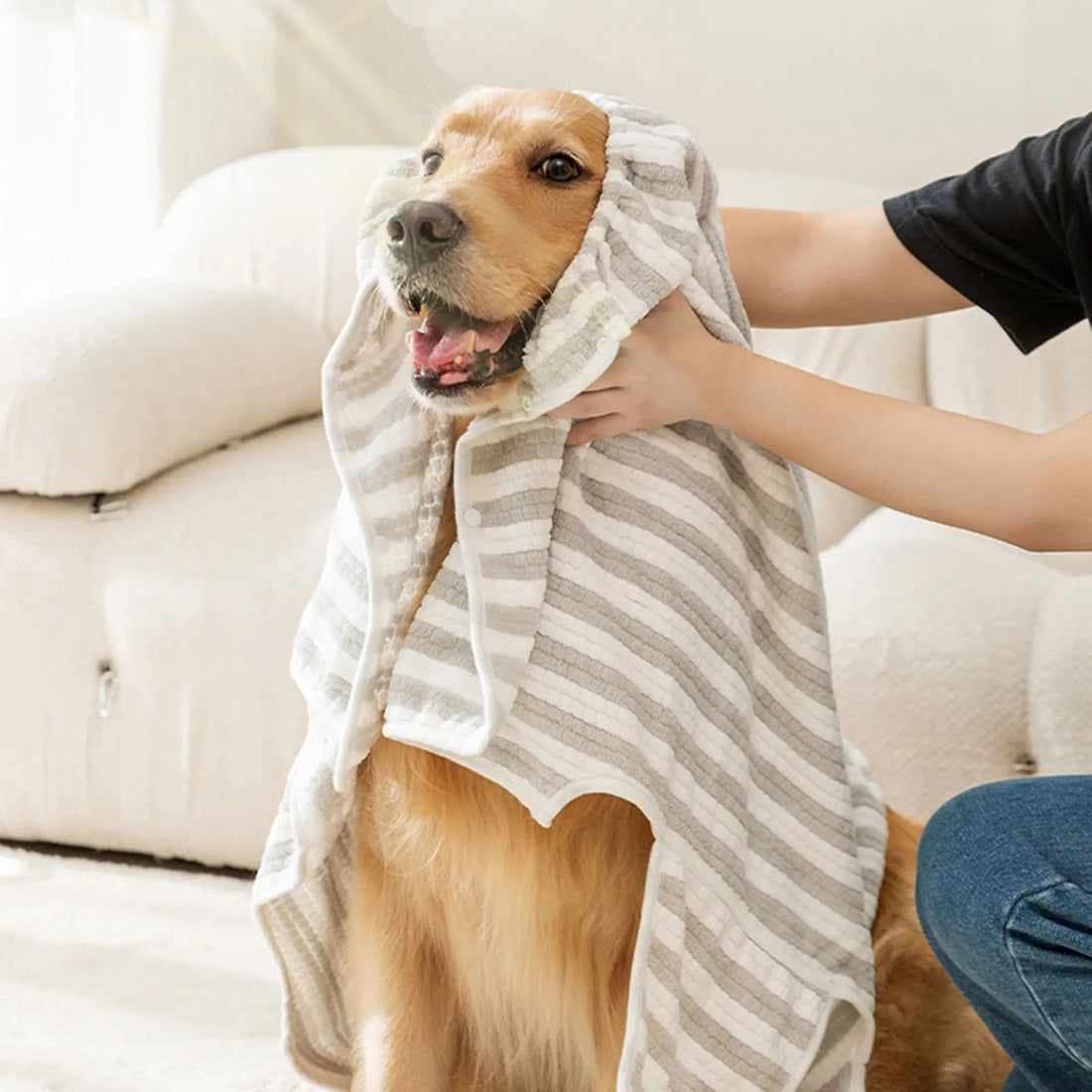 Ultra Absorbent Quick Drying Pet Bathrobe Towel For Pet Care