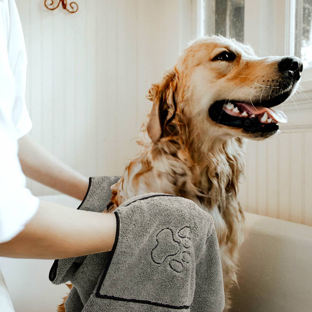 Super Absorbent Large Pet Bathrobe Towel For Pet Care