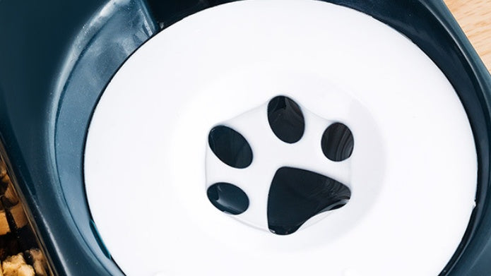 Automatic Pet Food And Water Bowl Combined Feeding Device