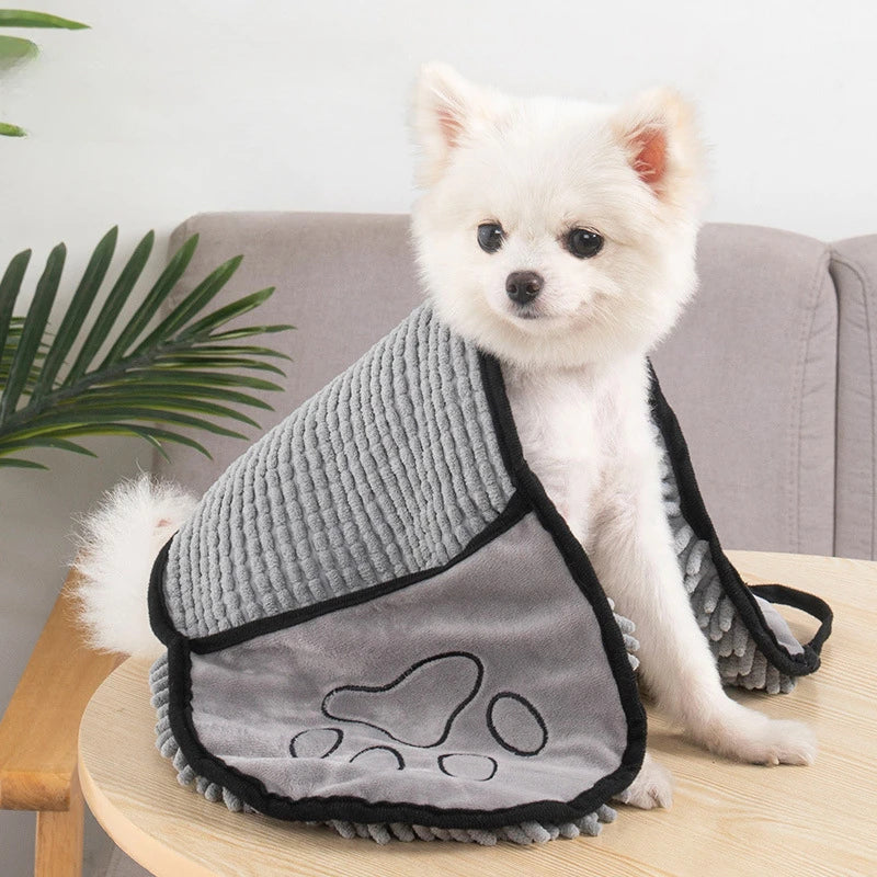 Absorbent Microfiber Pet Drying Towel With Hand Pockets For Pet Care