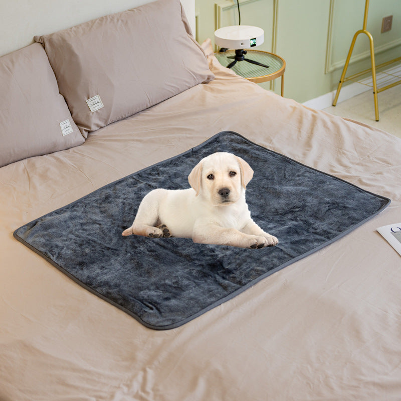Pet Soft Flannel Waterproof Washable Blanket Thick Fuzzy Mat