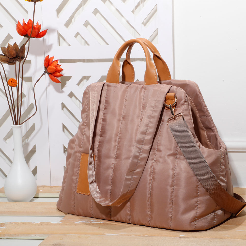Lightweight Waterproof Pet Carrier Handbag Portable Fashion Travel Bag