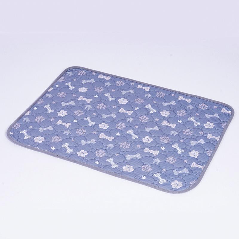 Breathable Absorbent Pet Training Pads Machine Washable Non Slip Use Mats