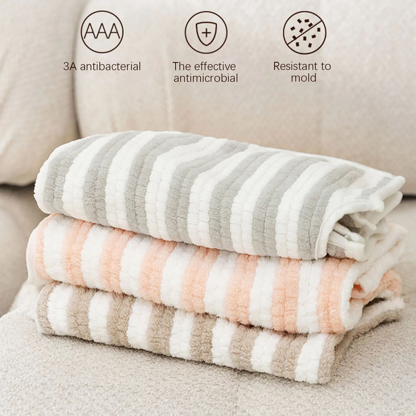 Ultra Absorbent Quick Drying Pet Bathrobe Towel For Pet Care